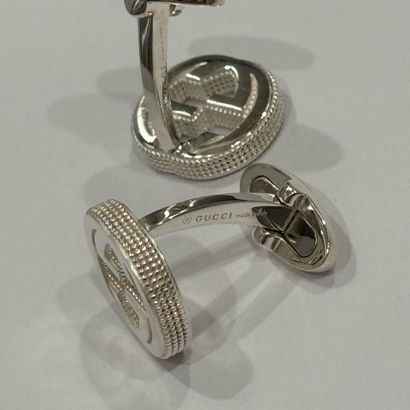 Gucci Interlocking G Cufflinks - Picture 4 of 4